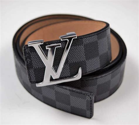 black checkered louis vuitton belt